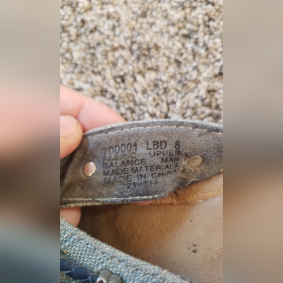 Minnetonka| Western Leather Sandals - Picture 3 of 4